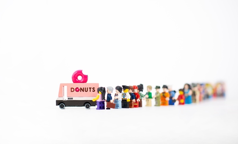 Zdjęcie Candylab Samochód Drewniany Donut Van